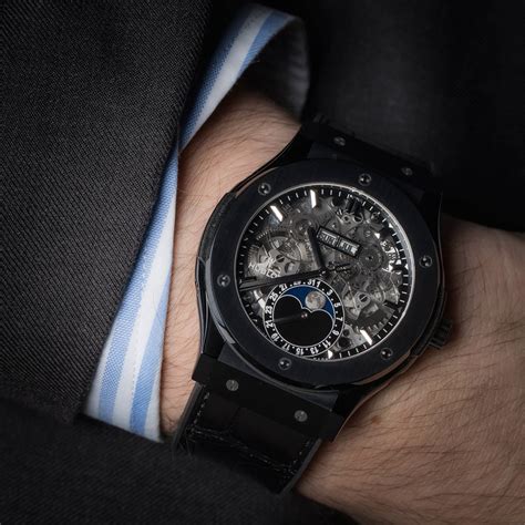 hublot moonphase 45mm|Hublot Classic Fusion Aerofusion Moonphase Black Magic .